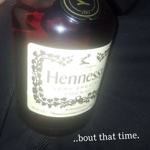 Meet your Posher, Rayne